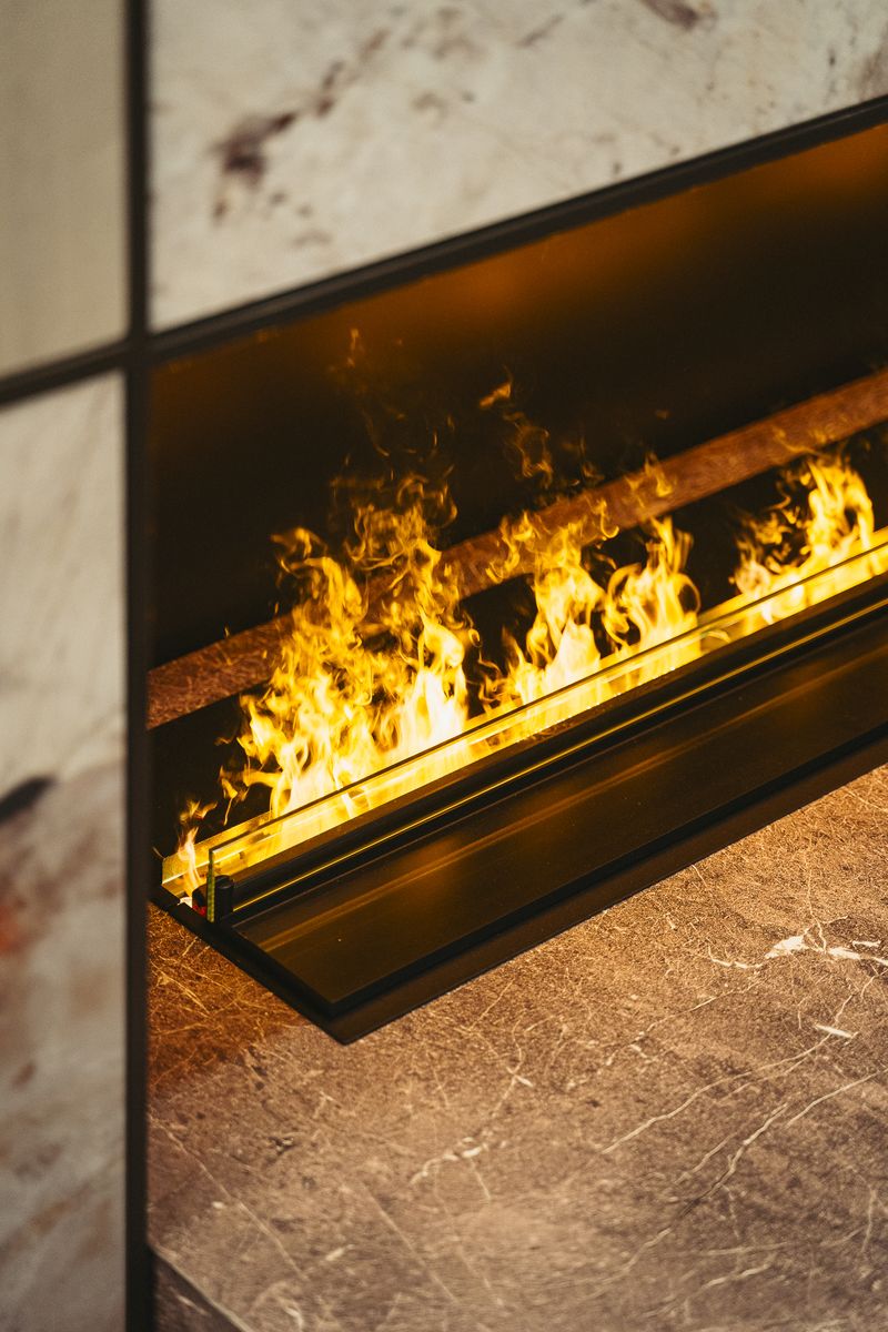 Close-up of the PD flame in a stone bench